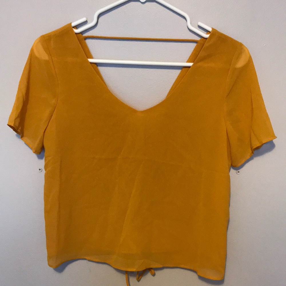 Yellow tie up crop top tee with sheer like fabric